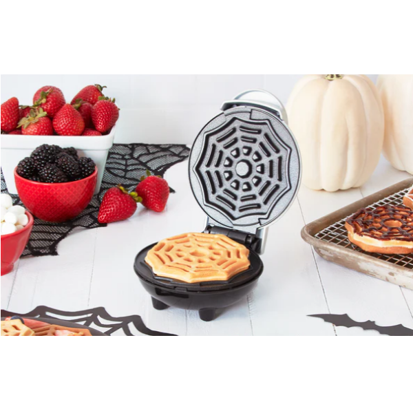 Halloween mini deals waffle maker